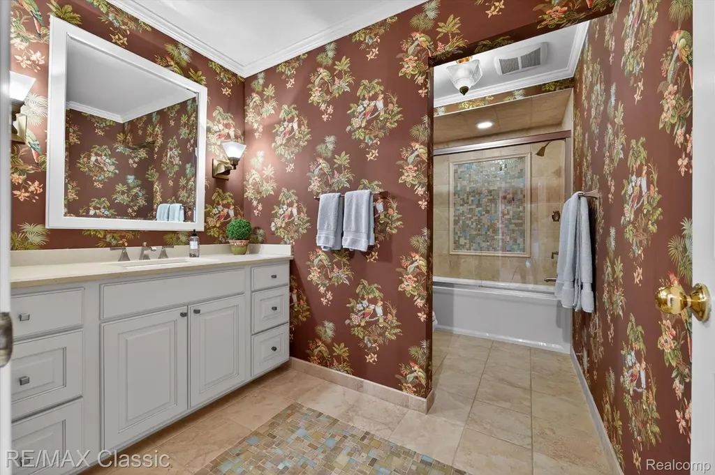 12648 Portsmouth Court Plymouth Charter Township MI 48170