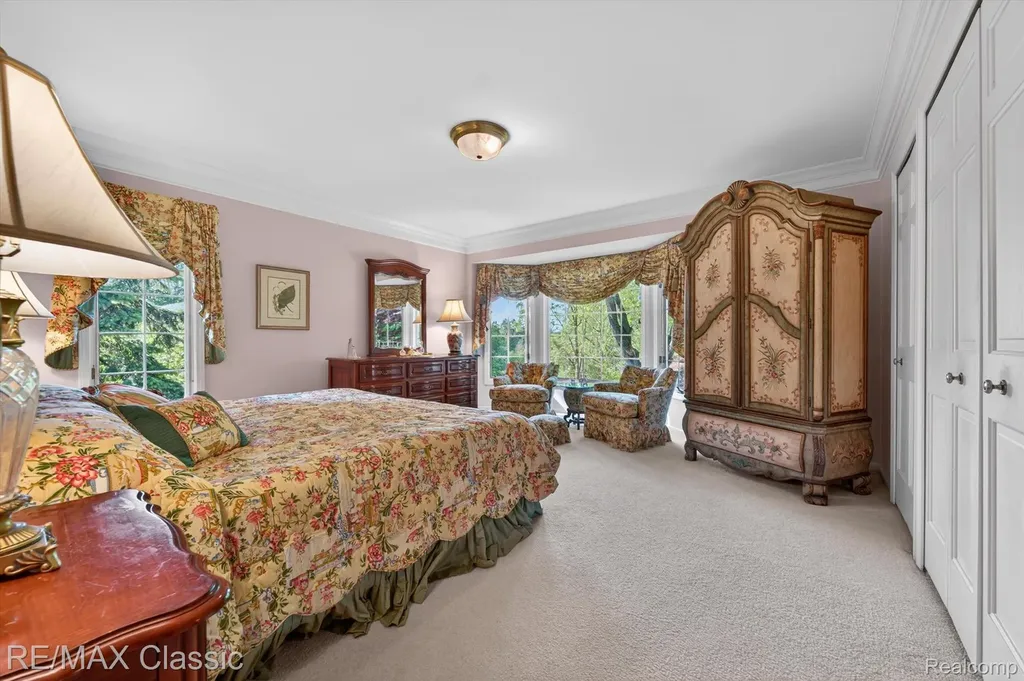 12648 Portsmouth Court Plymouth Charter Township MI 48170