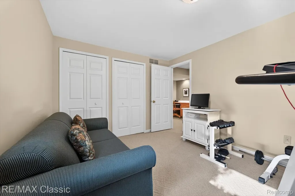 12648 Portsmouth Court Plymouth Charter Township MI 48170