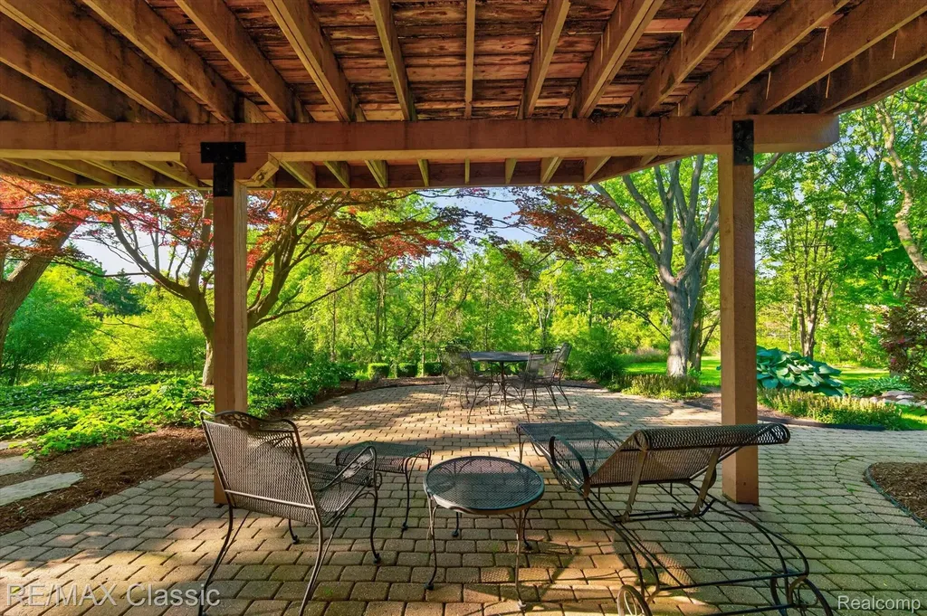 12648 Portsmouth Court Plymouth Charter Township MI 48170