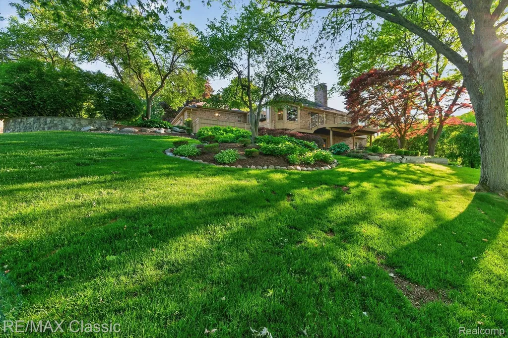 12648 Portsmouth Court Plymouth Charter Township MI 48170