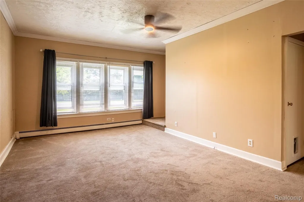 2218 Wixom Road Commerce Charter Township MI 48382
