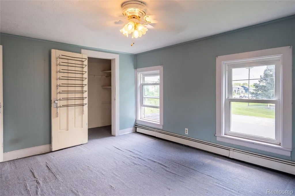 2218 Wixom Road Commerce Charter Township MI 48382