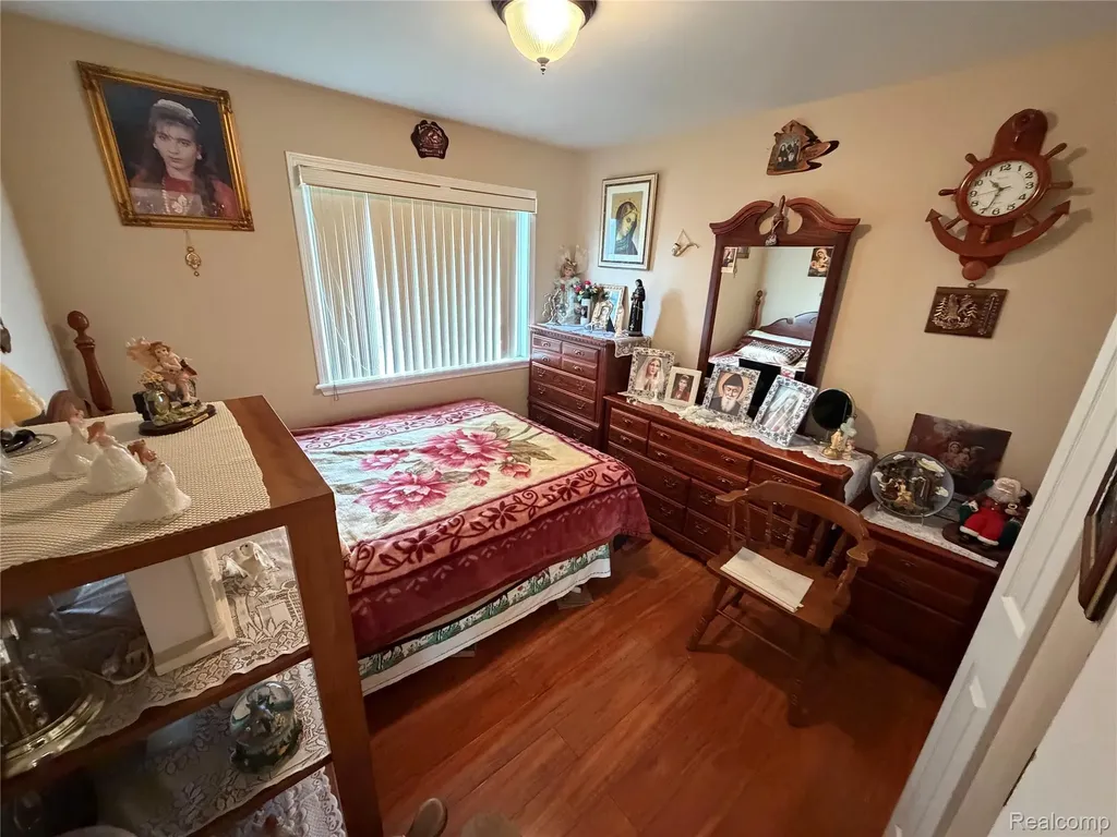 6153 Bianca Court Sterling Heights City MI 48314