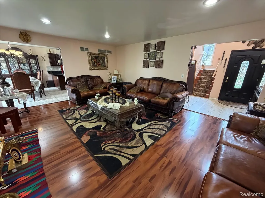 6153 Bianca Court Sterling Heights City MI 48314