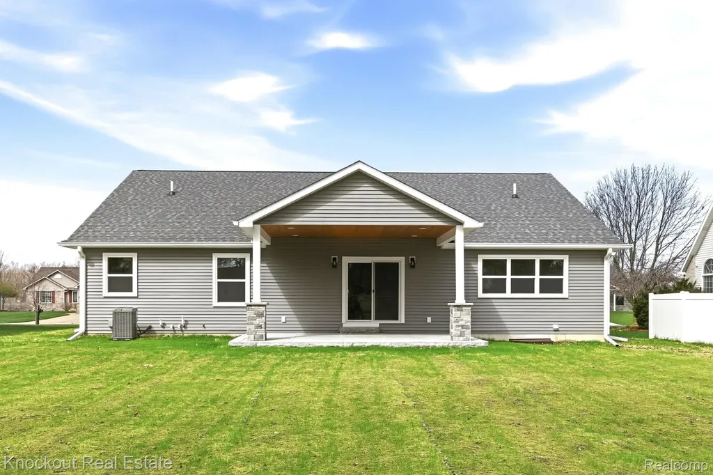 12095 Country Run Drive Birch Run Village MI 48415