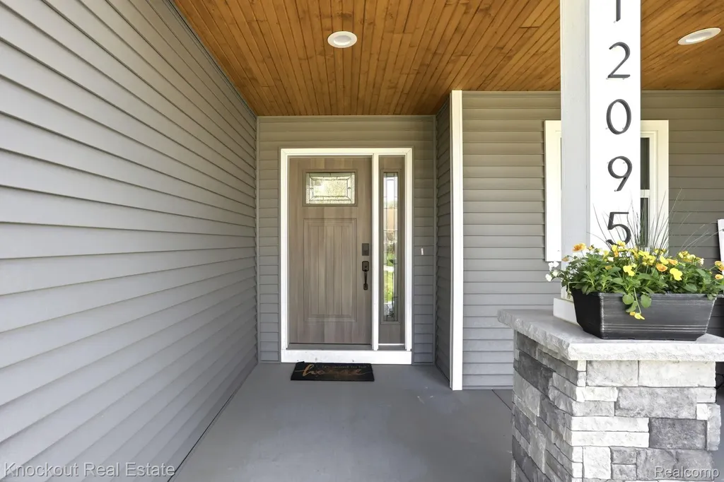 12095 Country Run Drive Birch Run Village MI 48415