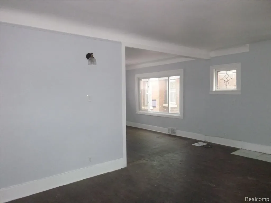 15789 Kentucky Street Detroit City MI 48238