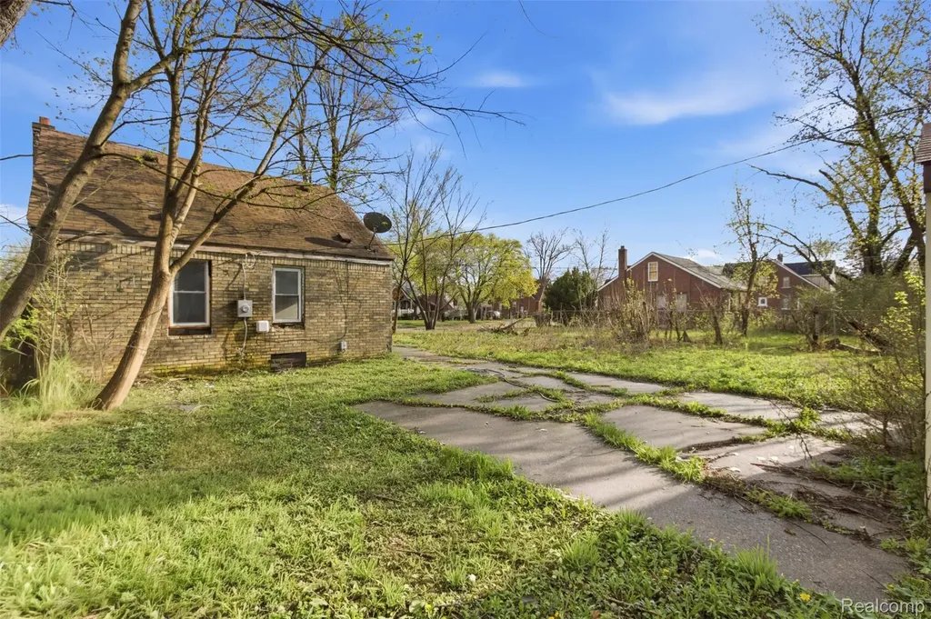 12727 Maiden Street Detroit City MI 48213