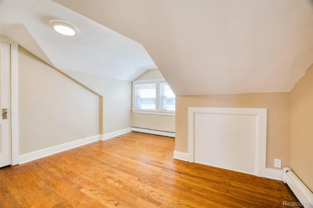 2218 Wixom Road Commerce Charter Township MI 48382