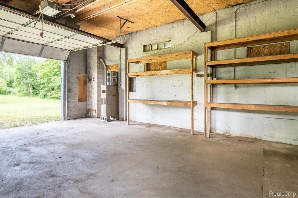 2218 Wixom Road Commerce Charter Township MI 48382