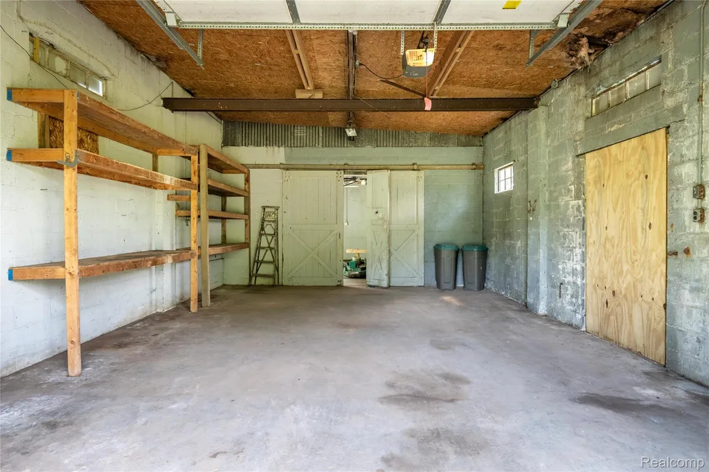 2218 Wixom Road Commerce Charter Township MI 48382