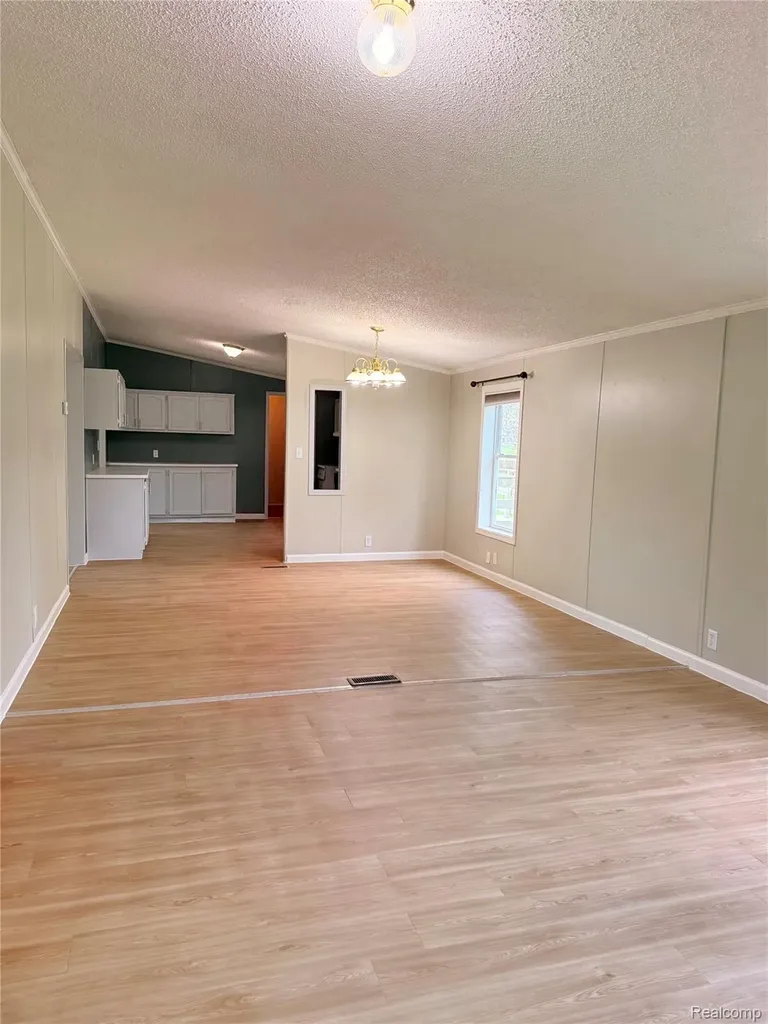 7033 E Mount Morris Road Richfield Township MI 48463