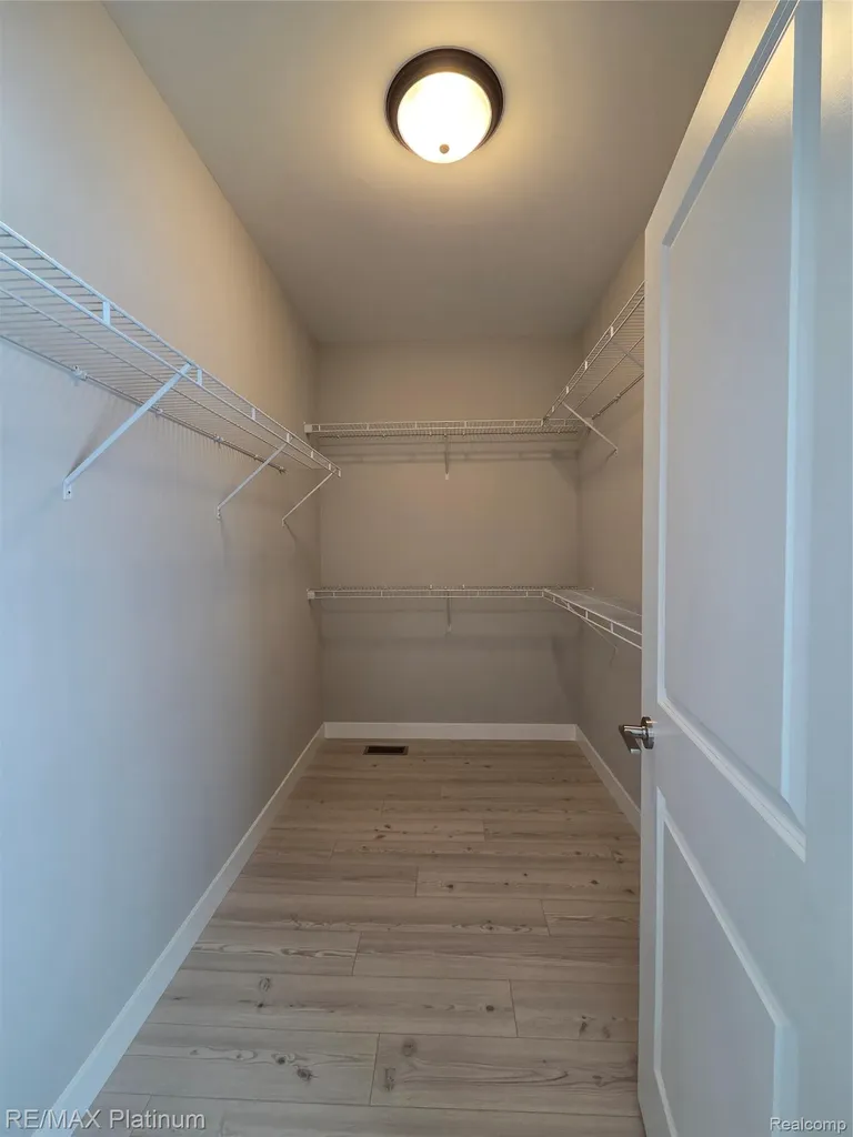 13295 Westwinds Drive Fenton Charter Township MI 48451
