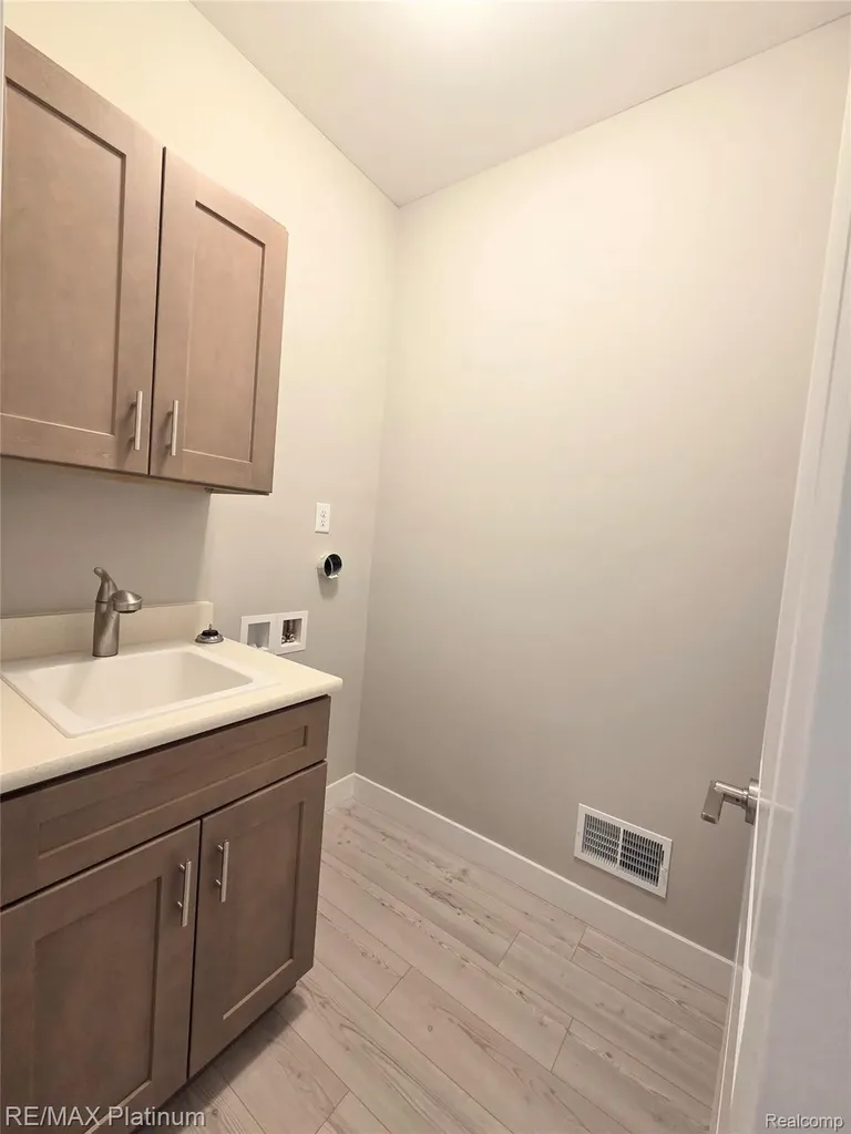 13295 Westwinds Drive Fenton Charter Township MI 48451