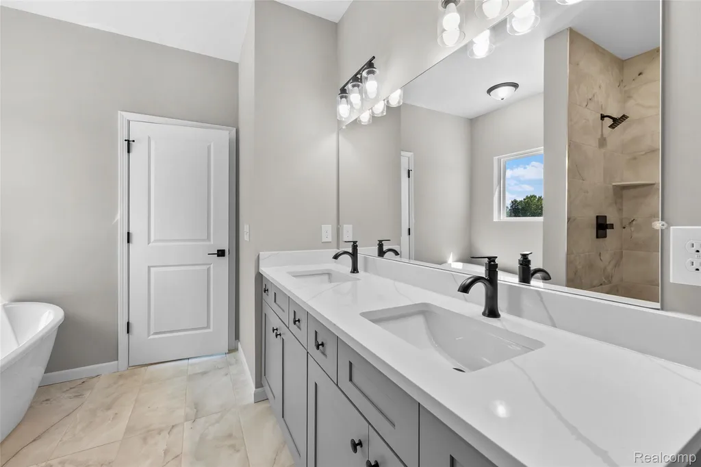 2327 Baltimore Lane Davison Township MI 48423