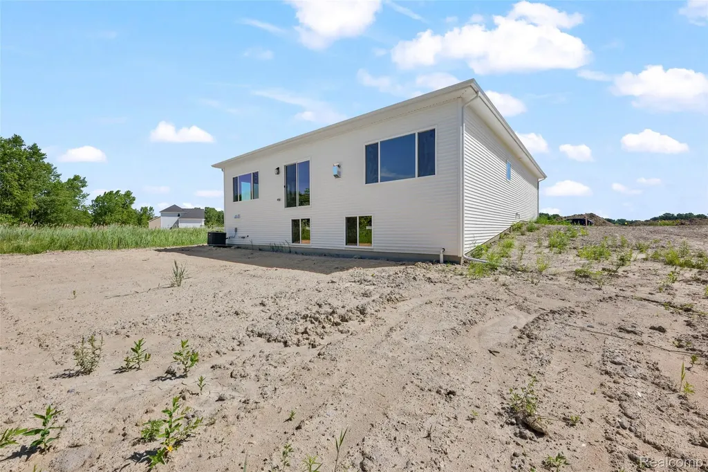 2327 Baltimore Lane Davison Township MI 48423