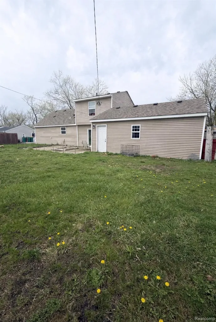 30155 Fort Road Brownstown Charter Township MI 48173