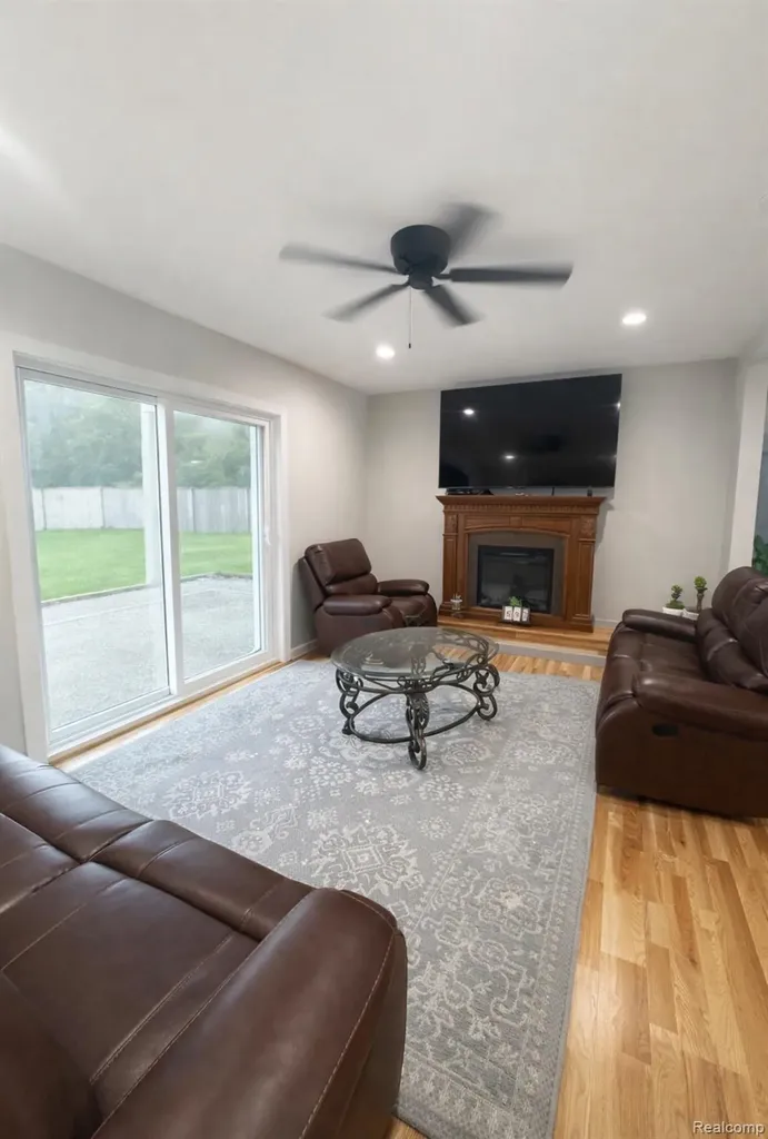 30155 Fort Road Brownstown Charter Township MI 48173