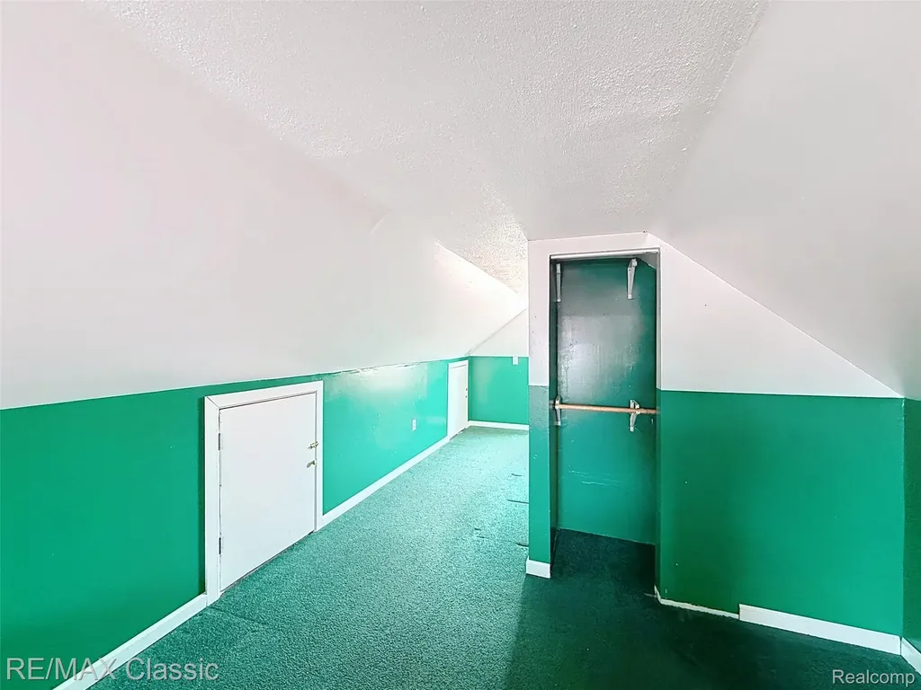 1757 Riverbank Street Lincoln Park City MI 48146