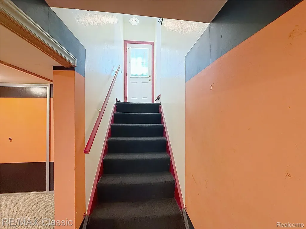 1757 Riverbank Street Lincoln Park City MI 48146