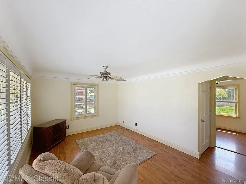 1757 Riverbank Street Lincoln Park City MI 48146
