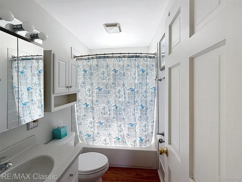 1757 Riverbank Street Lincoln Park City MI 48146