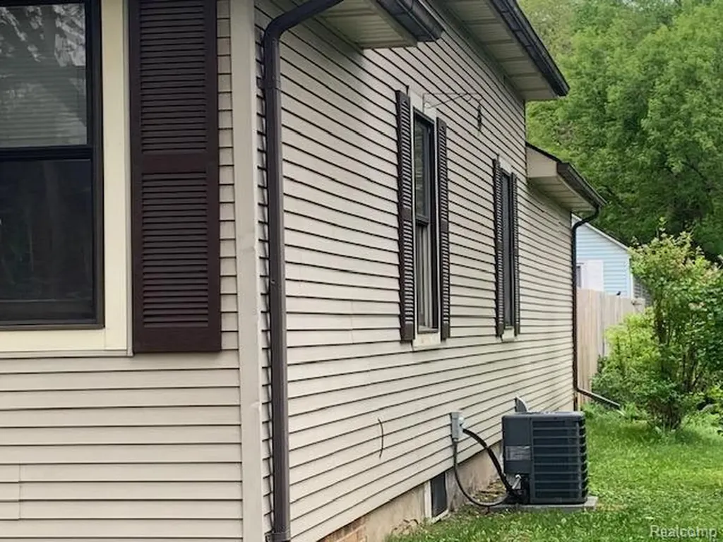 6378 Gale Road Atlas Township MI 48411