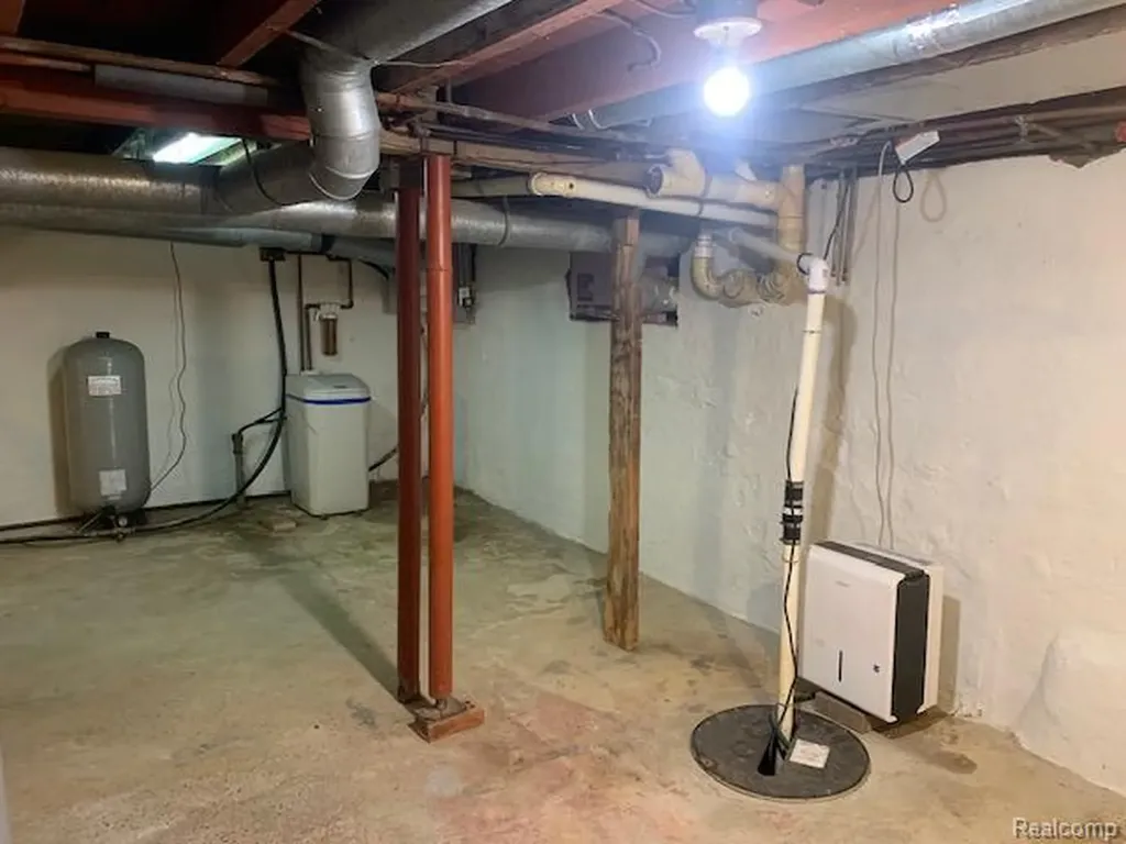 6378 Gale Road Atlas Township MI 48411