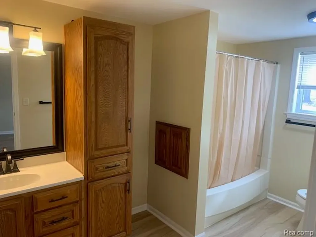 6378 Gale Road Atlas Township MI 48411