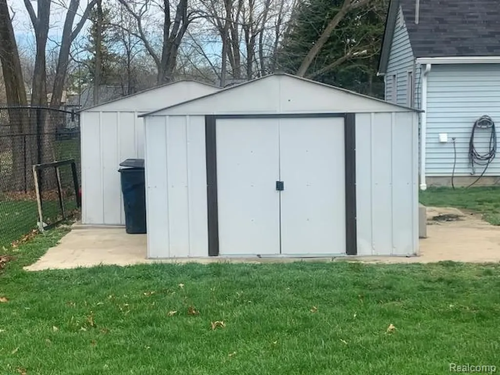 6378 Gale Road Atlas Township MI 48411