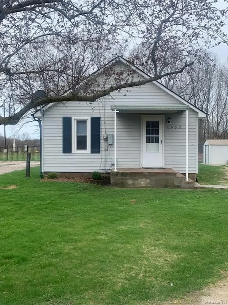 6378 Gale Road Atlas Township MI 48411