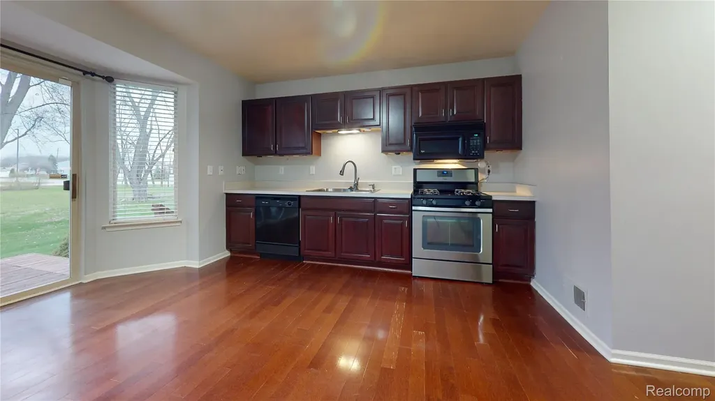 136 Sheffield Court Canton Charter Township MI 48188