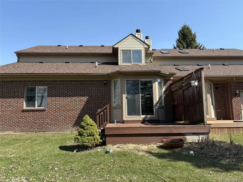 136 Sheffield Court Canton Charter Township MI 48188