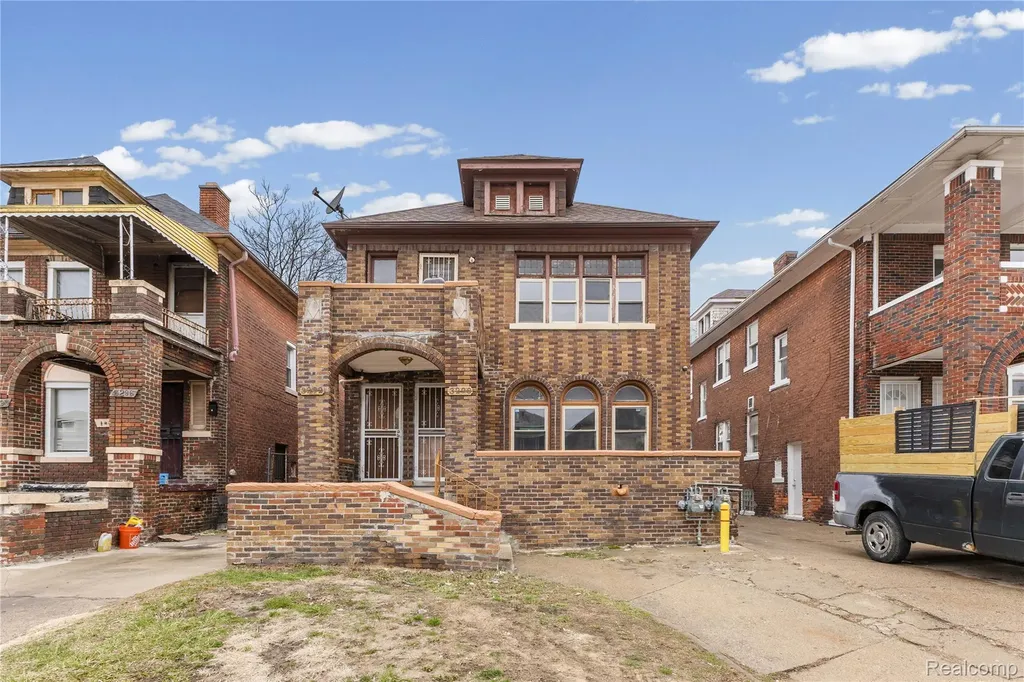 3290 Tuxedo Street Detroit City MI 48206