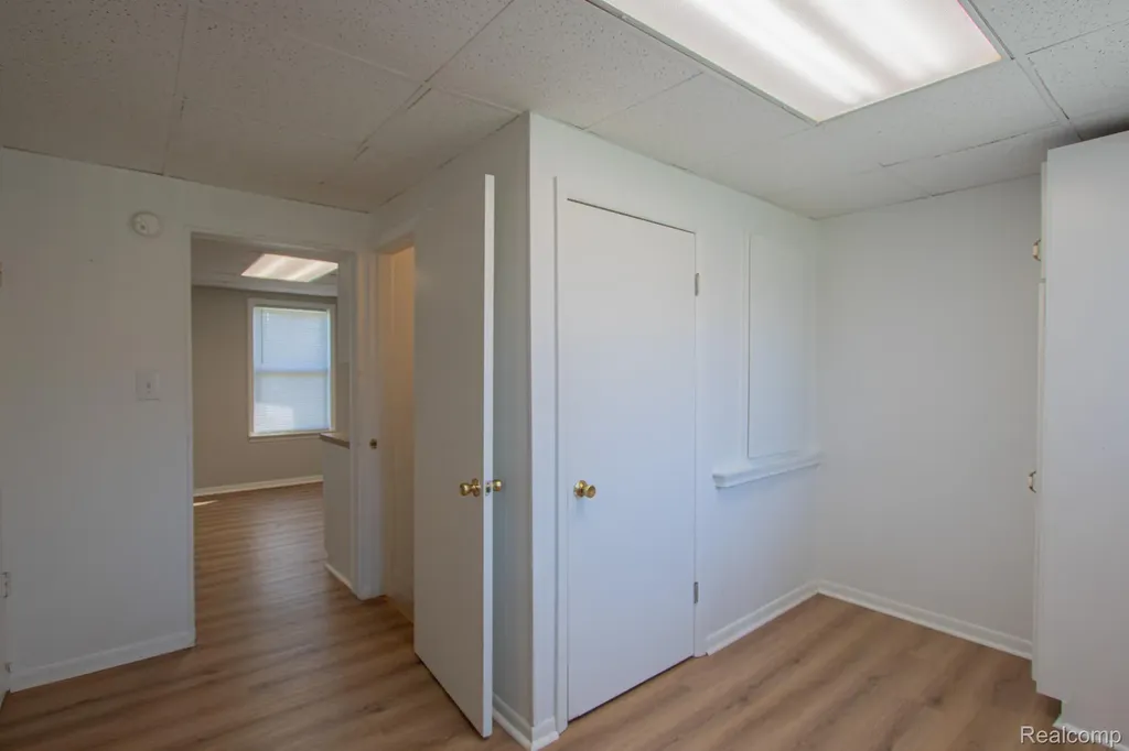 22871 Hayes Avenue Eastpointe City MI 48021