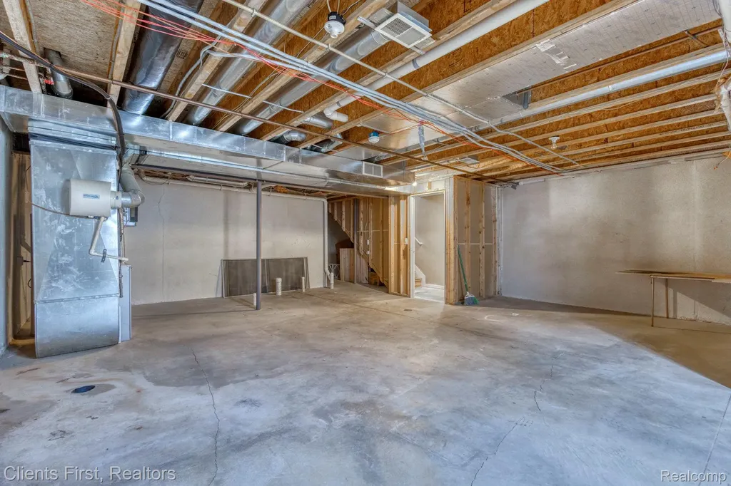 41351 N Maplewood Drive Canton Charter Township MI 48187