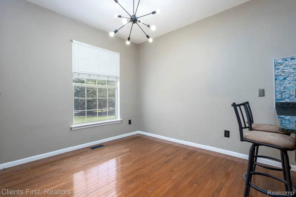 41351 N Maplewood Drive Canton Charter Township MI 48187