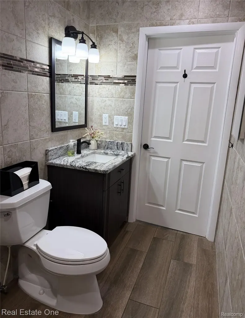 1115 Torpey Drive Troy City MI 48083