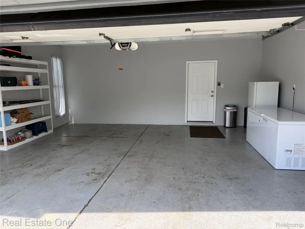 1115 Torpey Drive Troy City MI 48083
