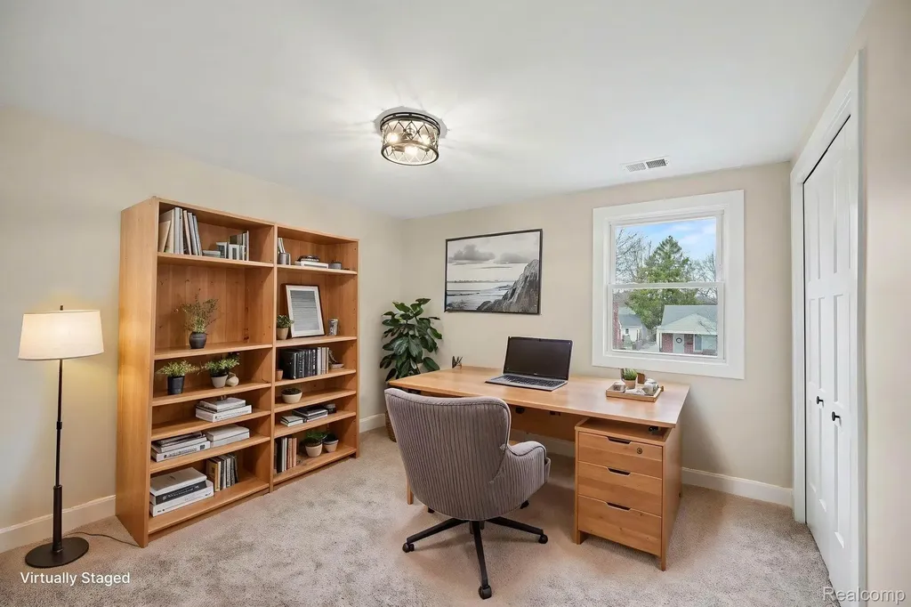 327 Normandy Road Royal Oak City MI 48073