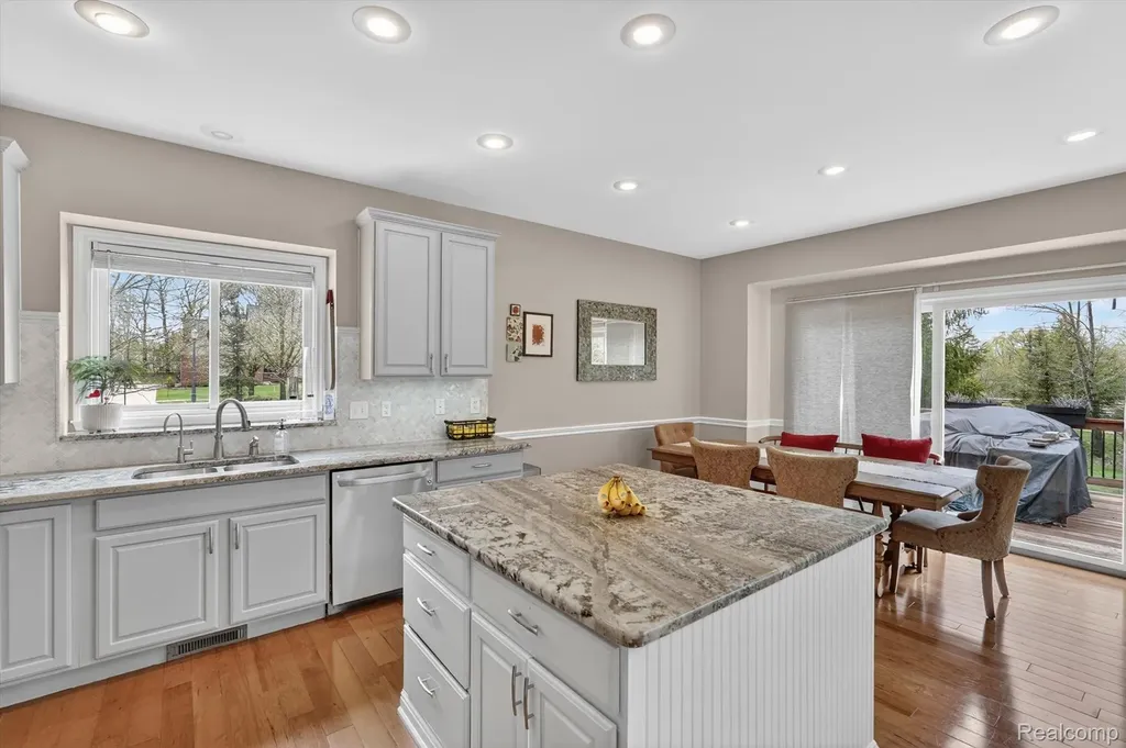 48877 Wildwood Court Plymouth Charter Township MI 48170