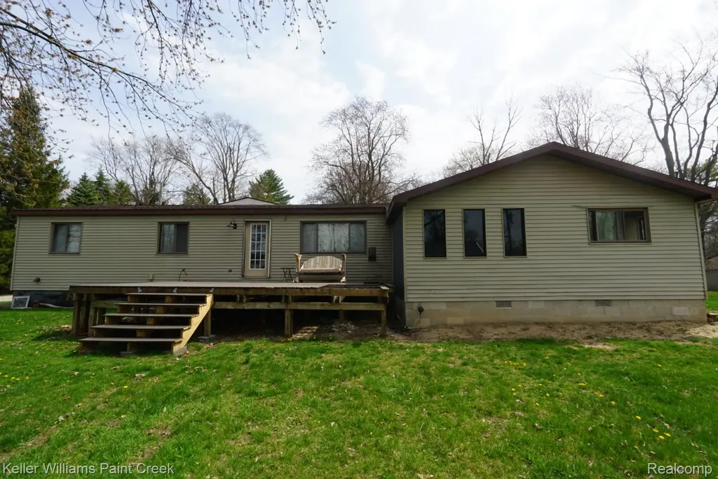 8565 Chapin Road Mckinley Township MI 48755