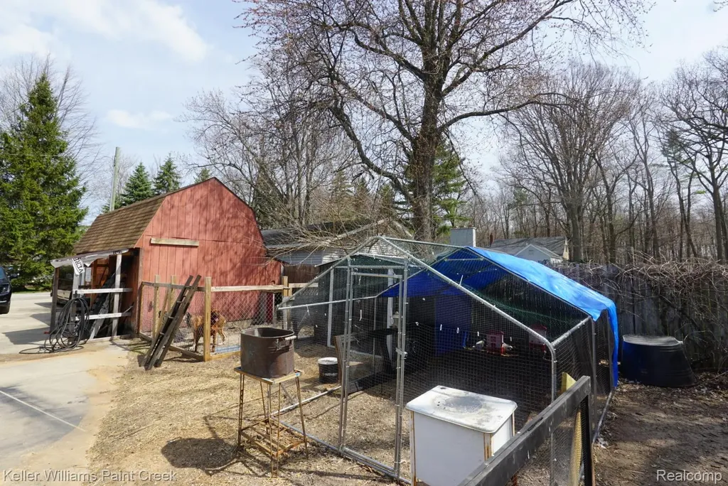8565 Chapin Road Mckinley Township MI 48755