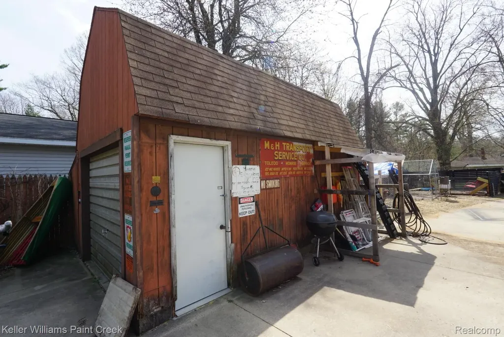 8565 Chapin Road Mckinley Township MI 48755