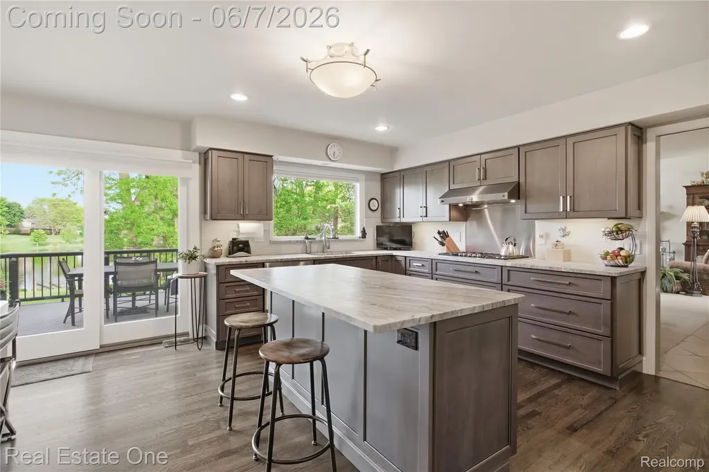 5321 Forest Way Bloomfield Hills City MI 48302