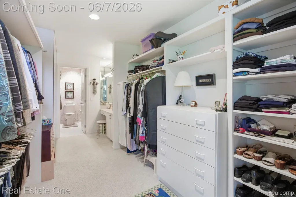 5321 Forest Way Bloomfield Hills City MI 48302