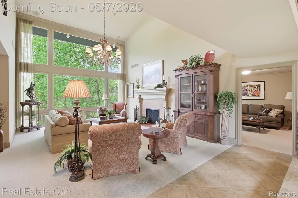 5321 Forest Way Bloomfield Hills City MI 48302