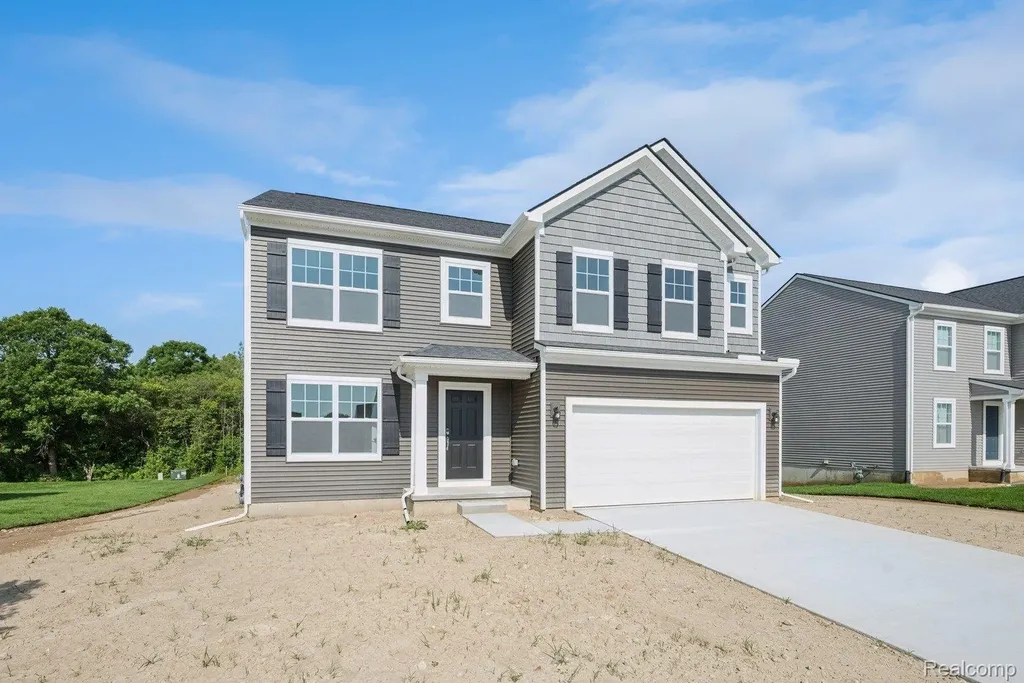 54821 Mockingbird Chesterfield Township MI 48047