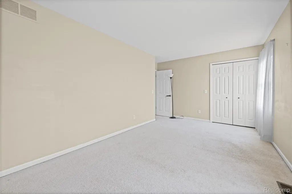24762 Bashian Drive Novi City MI 48375